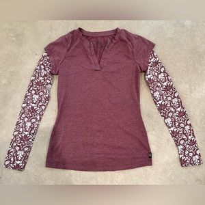 Prana small maroon cotton top